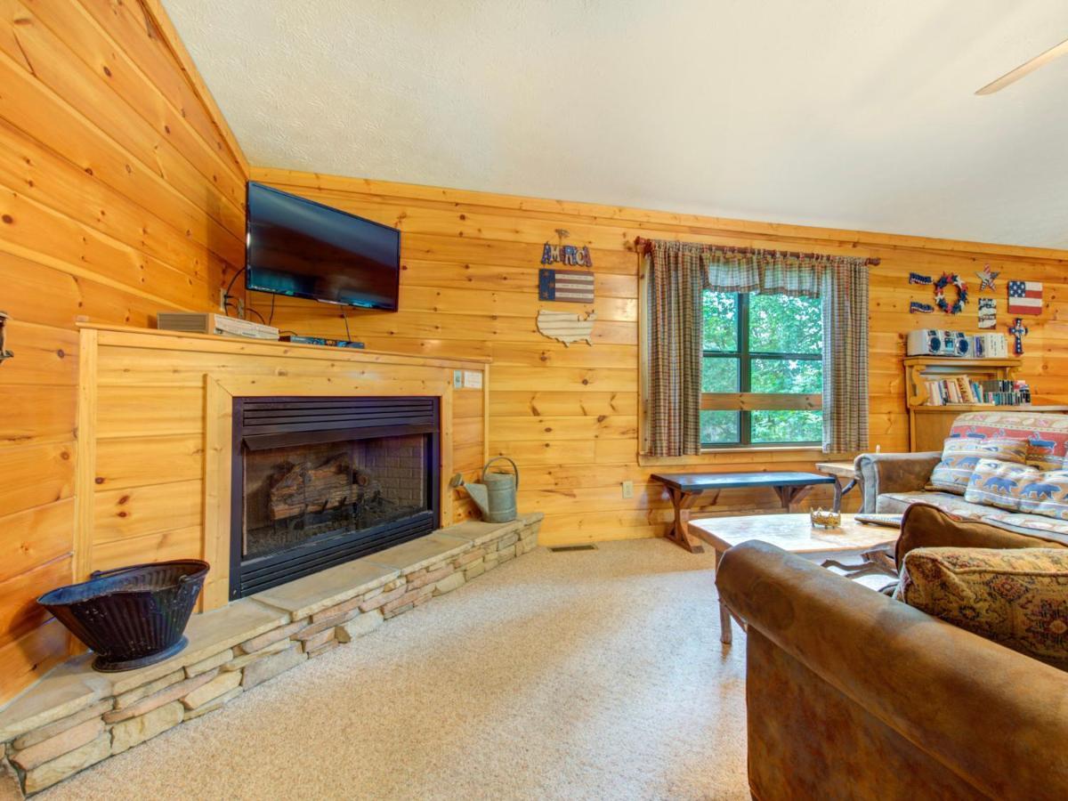Great Expectations, 3 Bedrooms, Fireplace, Pool Table, Hot Tub, Sleeps 10 蓋特林堡 外观 照片